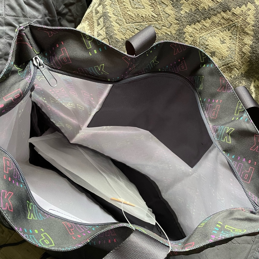 BRAND NEW PINK bag - Picture 5 of 7